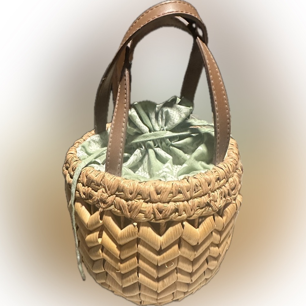 Vintage Pineapple Cappella Straw Basket Bag with Brown Handles NWT
